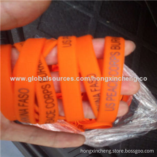 Customized Silicone Wristbands with Printed Logos, OEM Designs Welcomed
